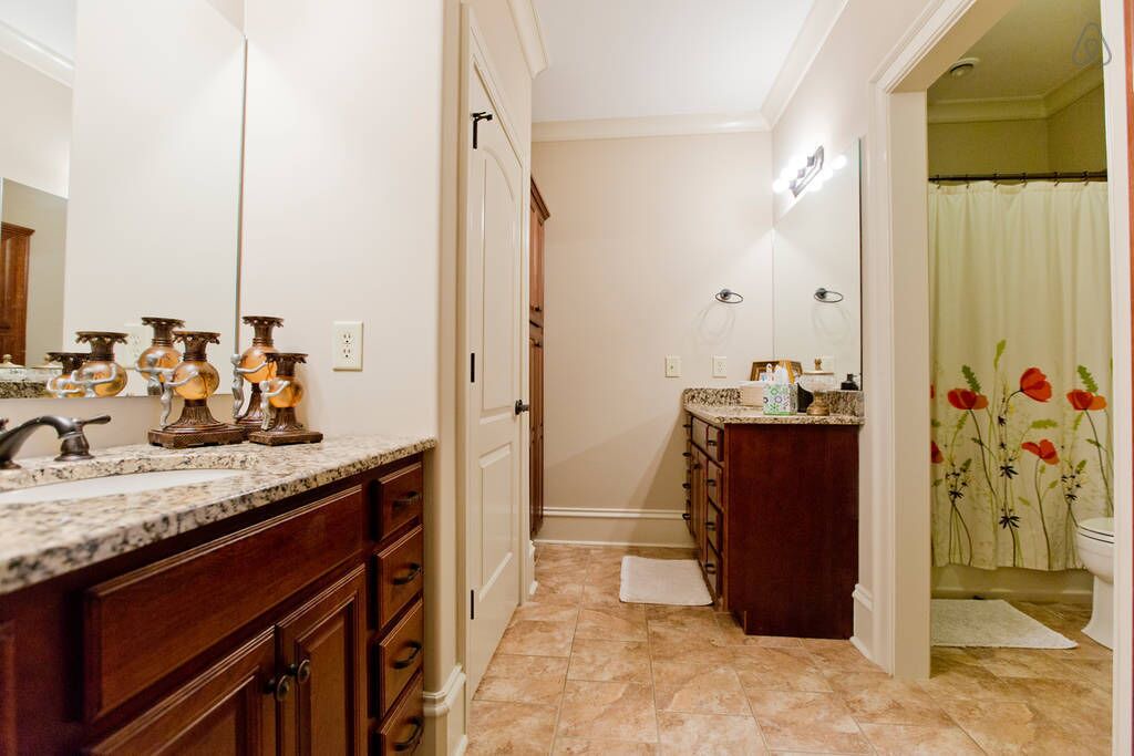 Photo of Bathroom in Hope Gardens