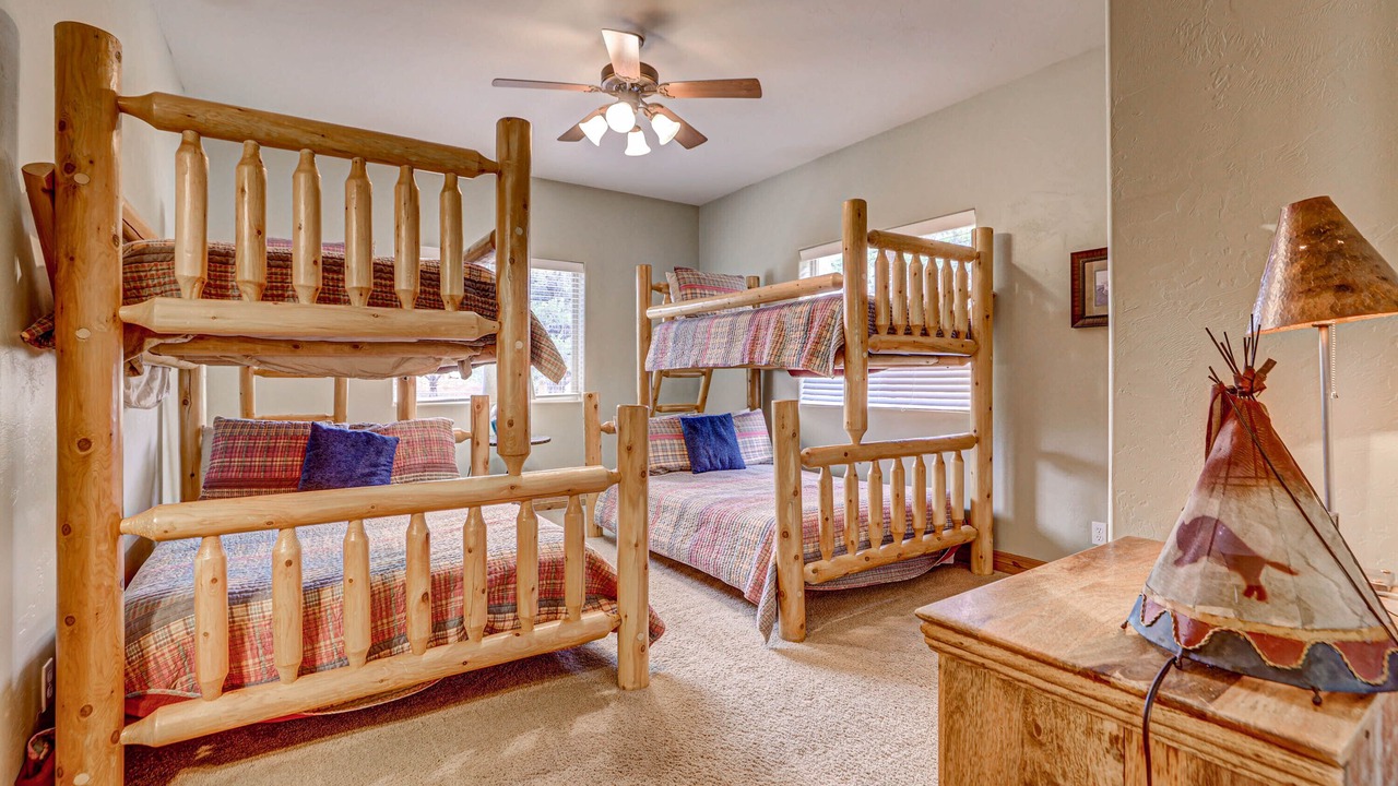 Photo of Bedroom in Zion National Park East Entrance