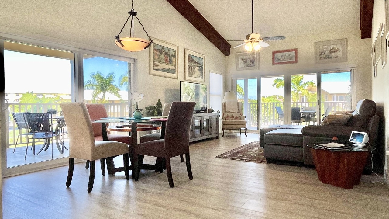Photo of Livingroom in Key Largo