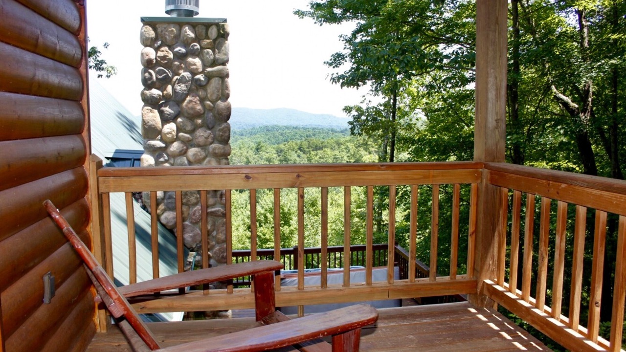 Photo of Patio Balcony in Mineral Bluff
