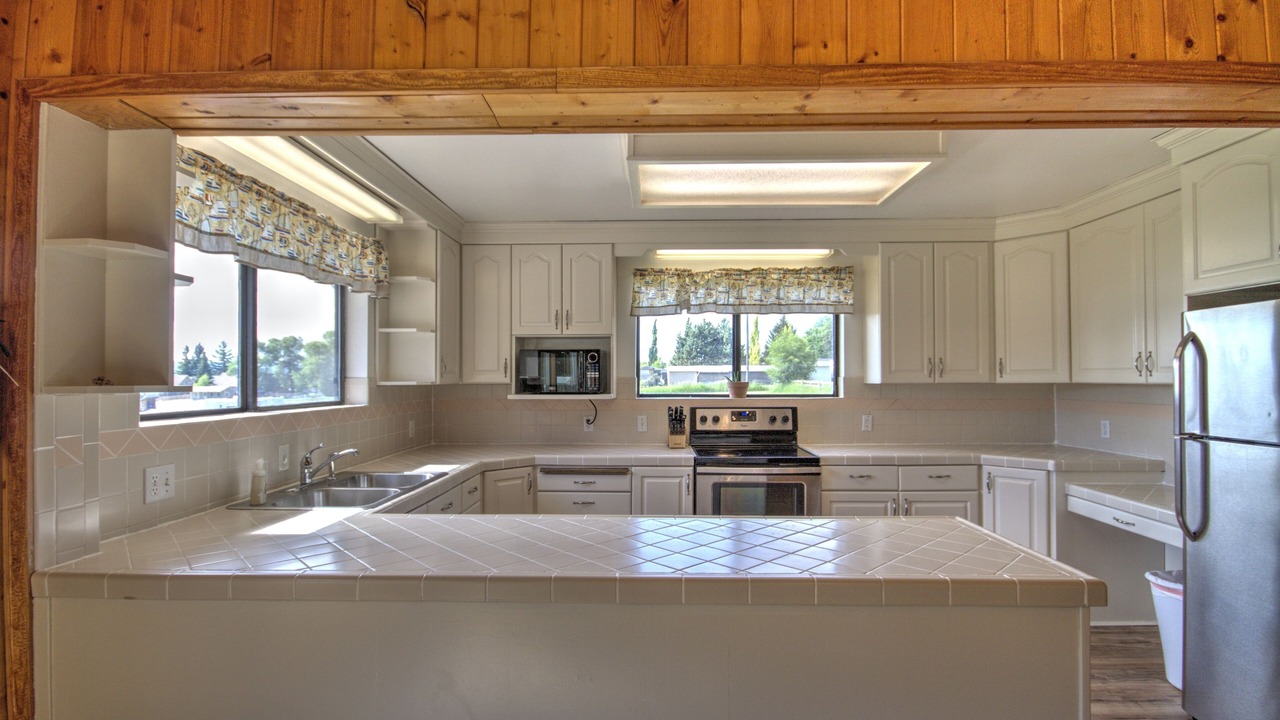 Photo of Kitchen in Garden City