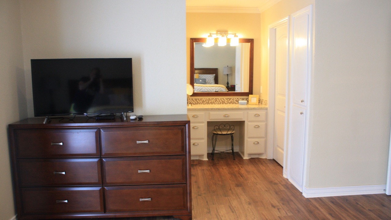 Photo of Bedroom in Bay Area
