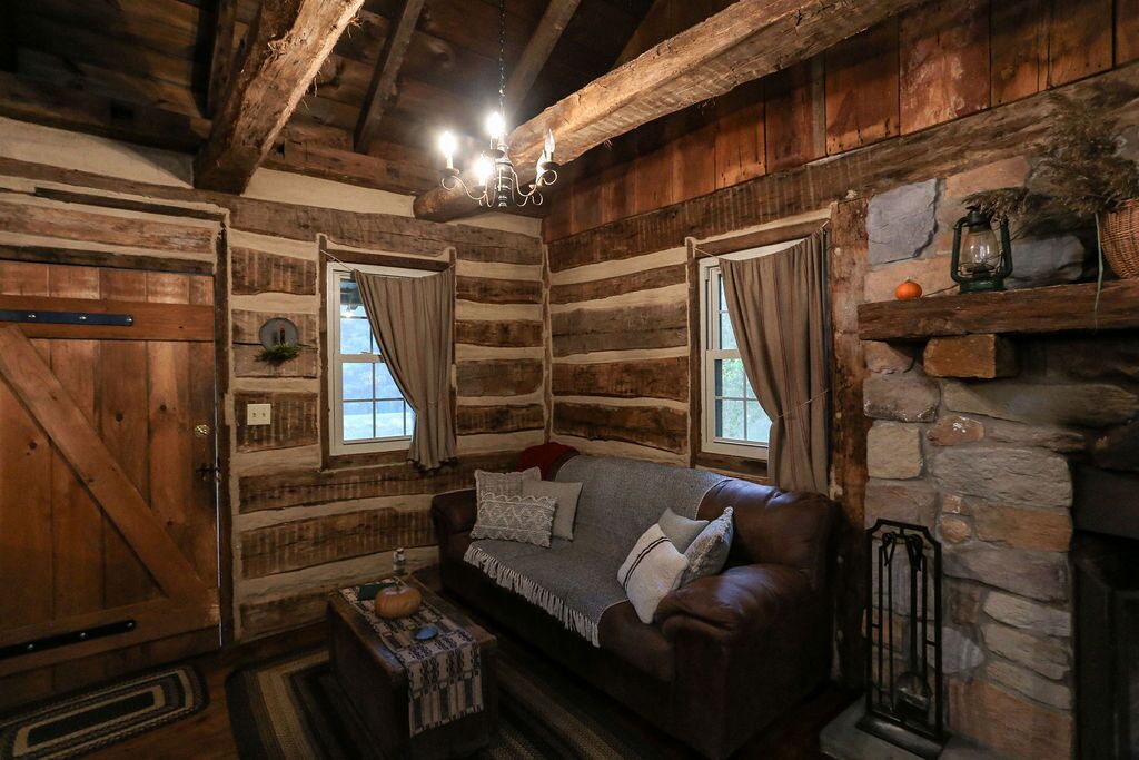 Photo of Livingroom in Narvon