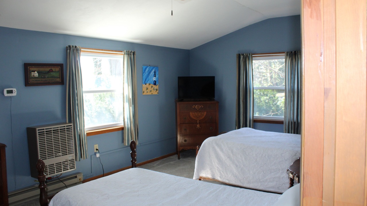 Photo of Bedroom in Town of Lysander