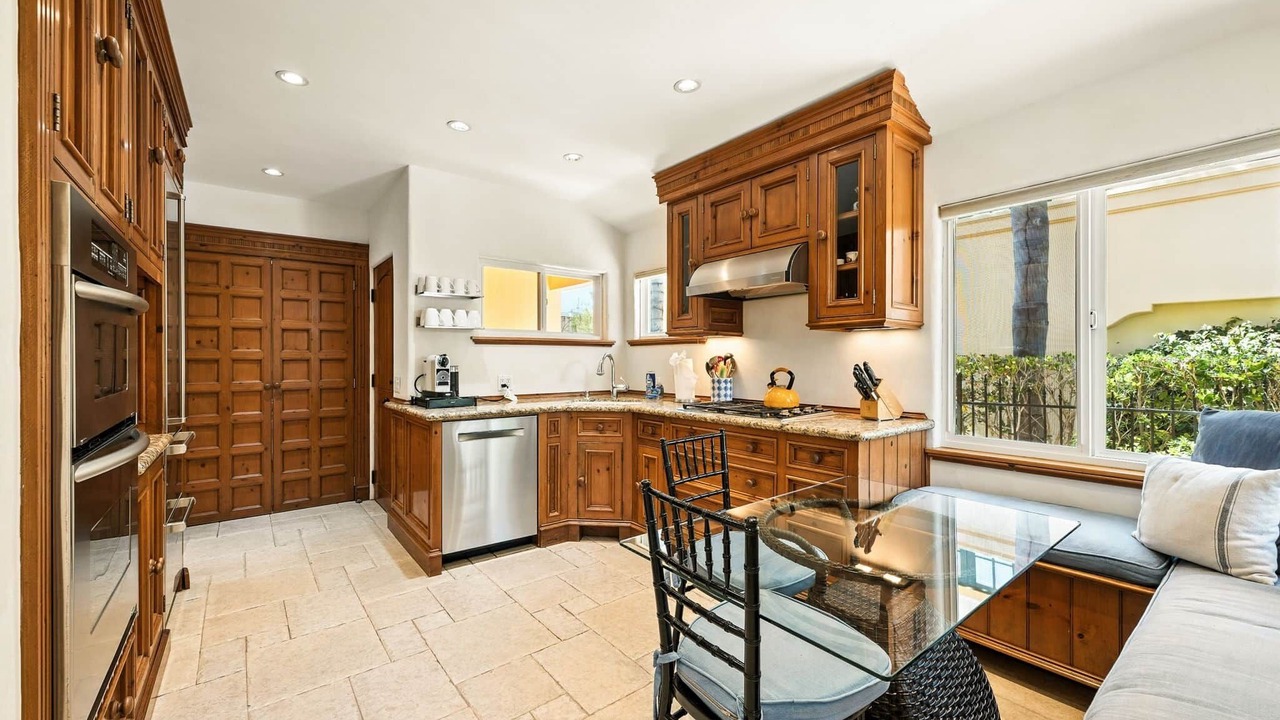 Photo of Kitchen in West Beach
