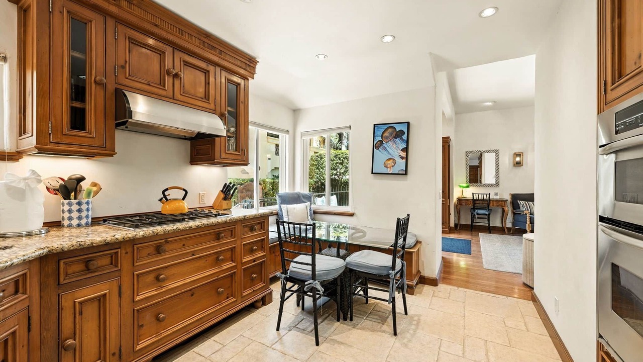 Photo of Kitchen in West Beach