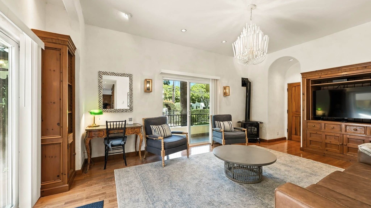 Photo of Livingroom in West Beach