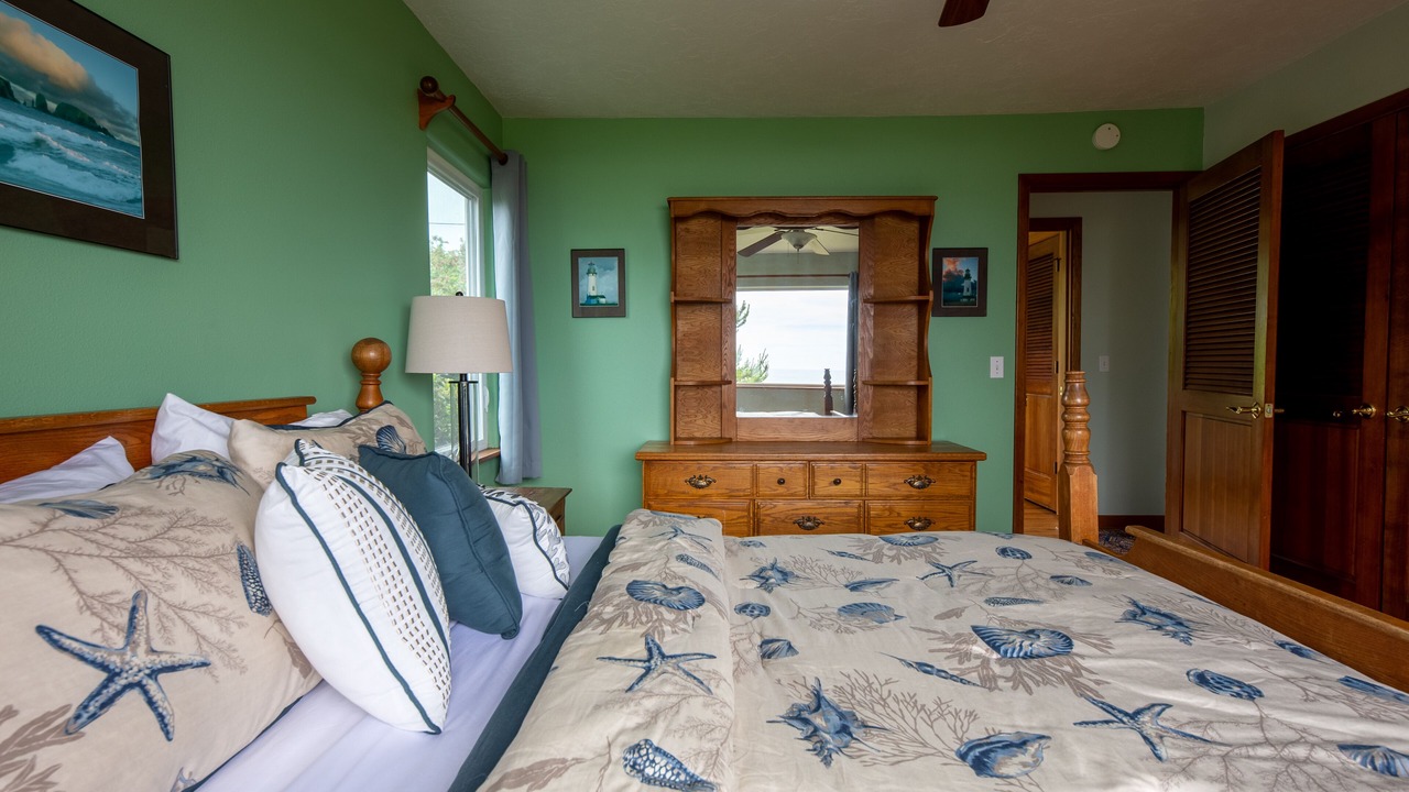 Photo of Bedroom in Newport
