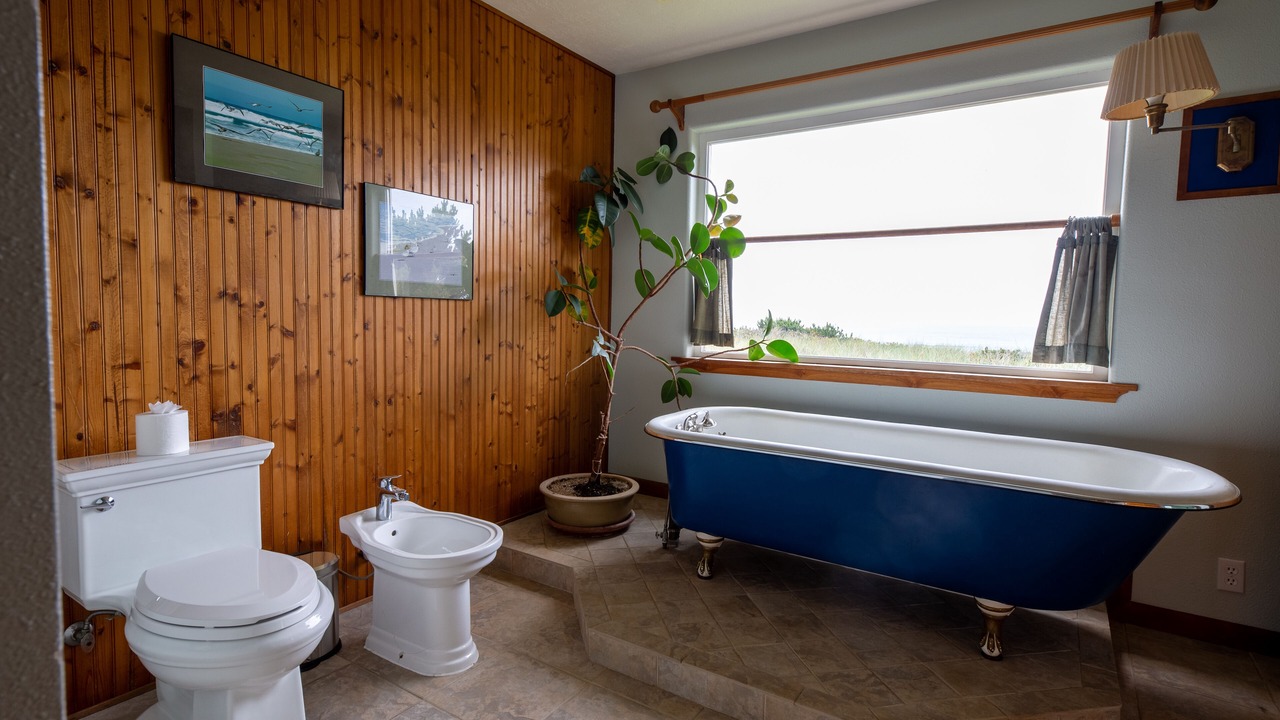 Photo of Bathroom in Newport