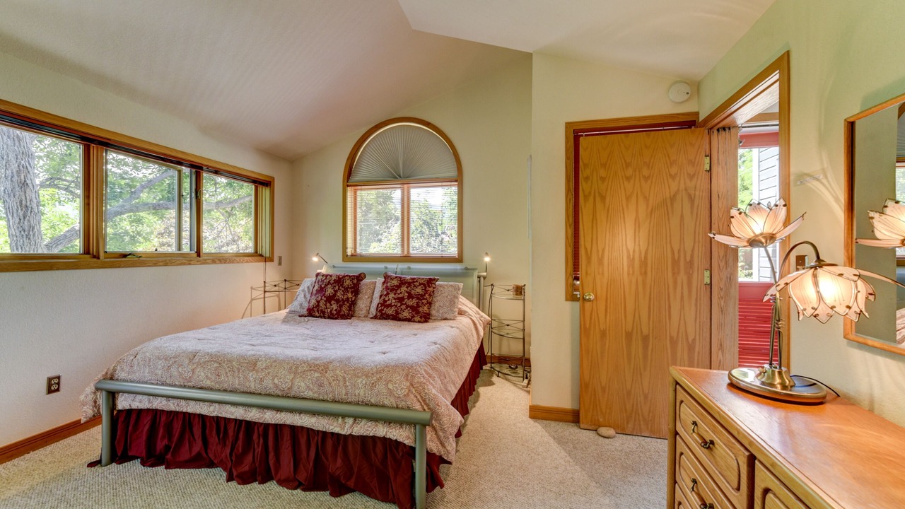 Photo of Bedroom in Central Boulder