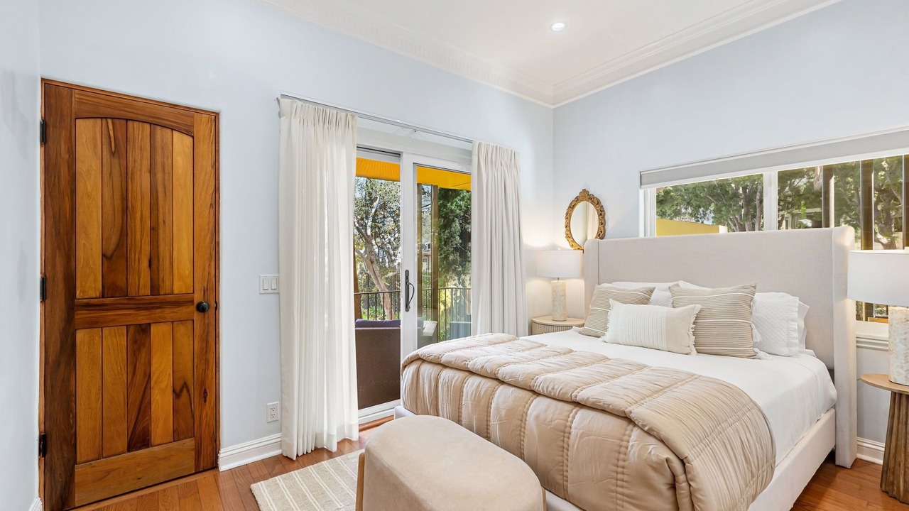 Photo of Bedroom in West Beach