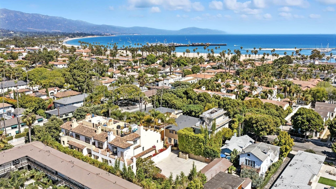 Photo of Outdoor in West Beach
