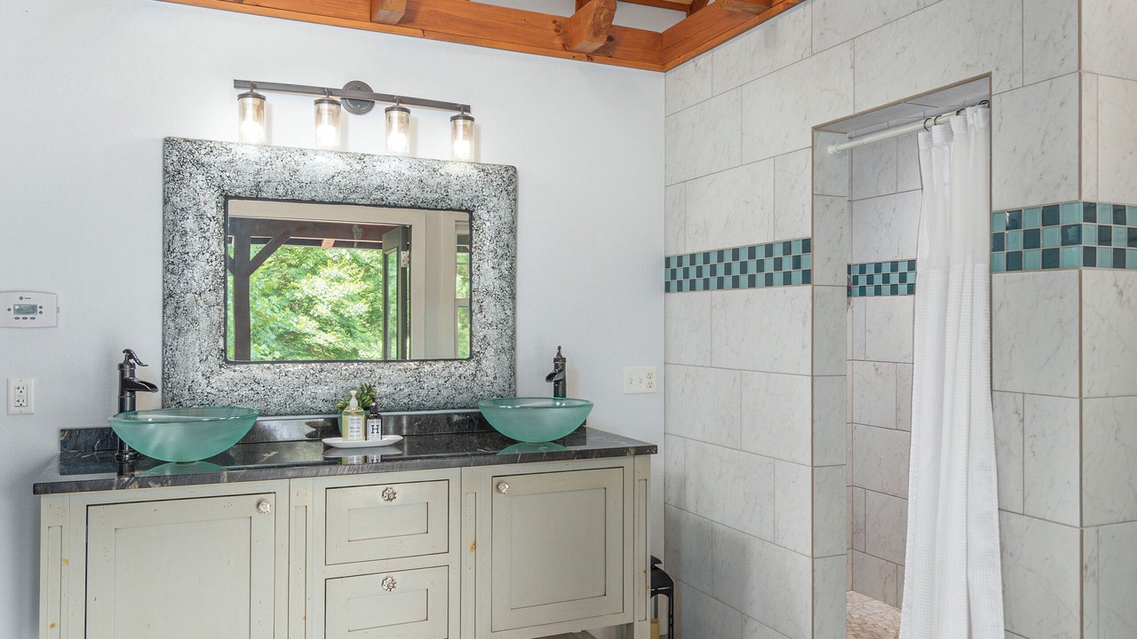 Photo of Bathroom in Waynesville