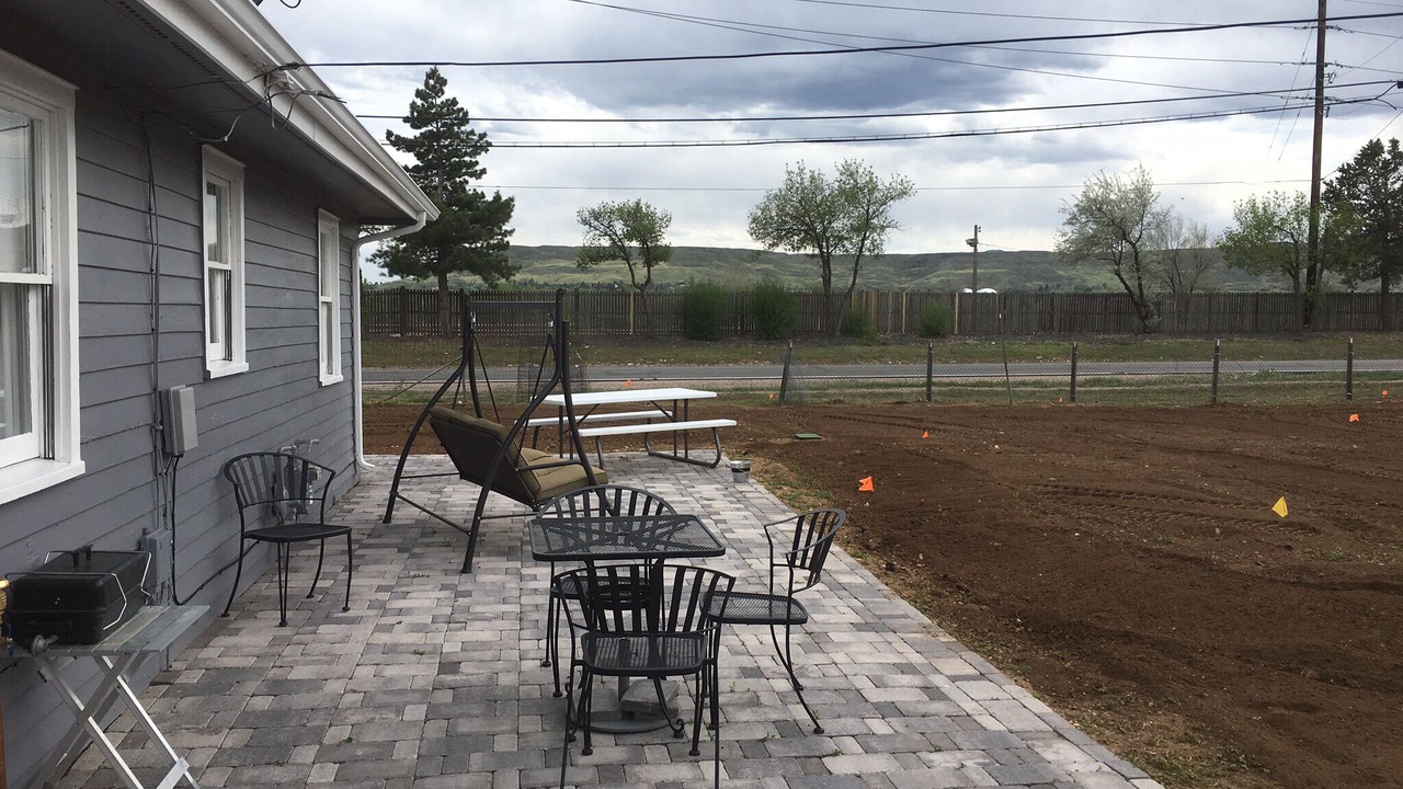 Photo of Outdoor in Golden