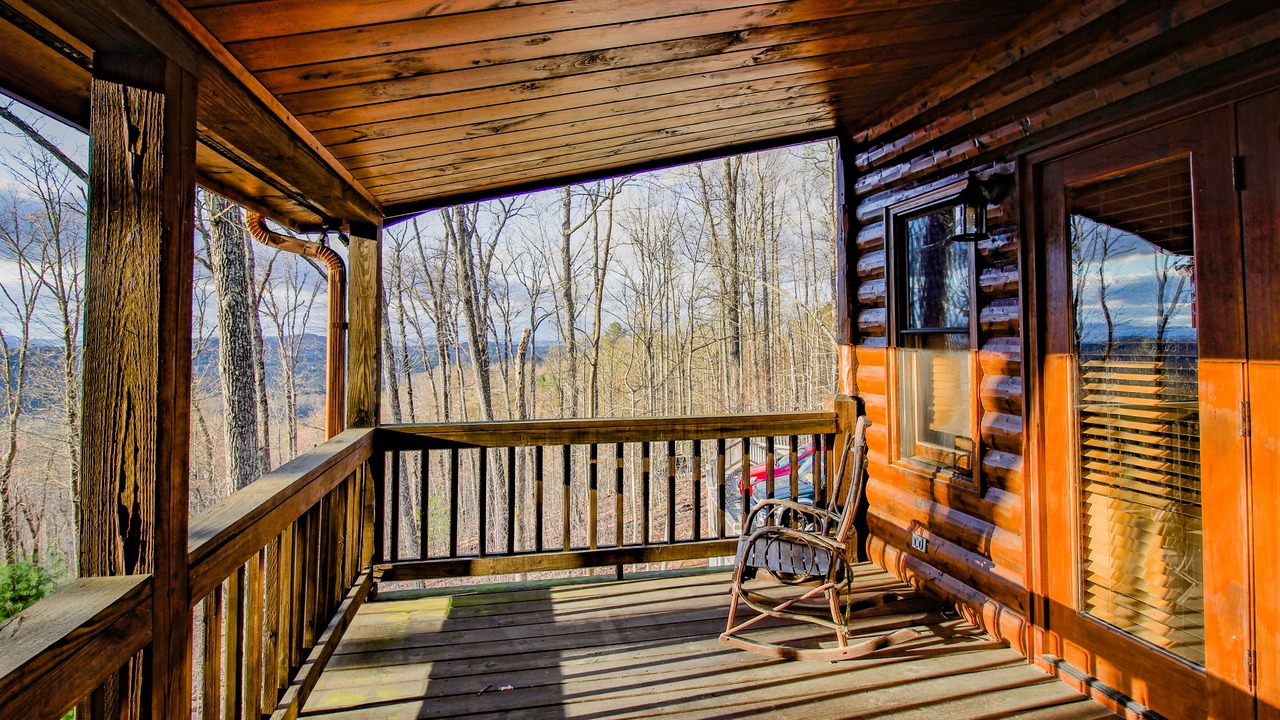 Photo of Patio Balcony in Foxfire Estates