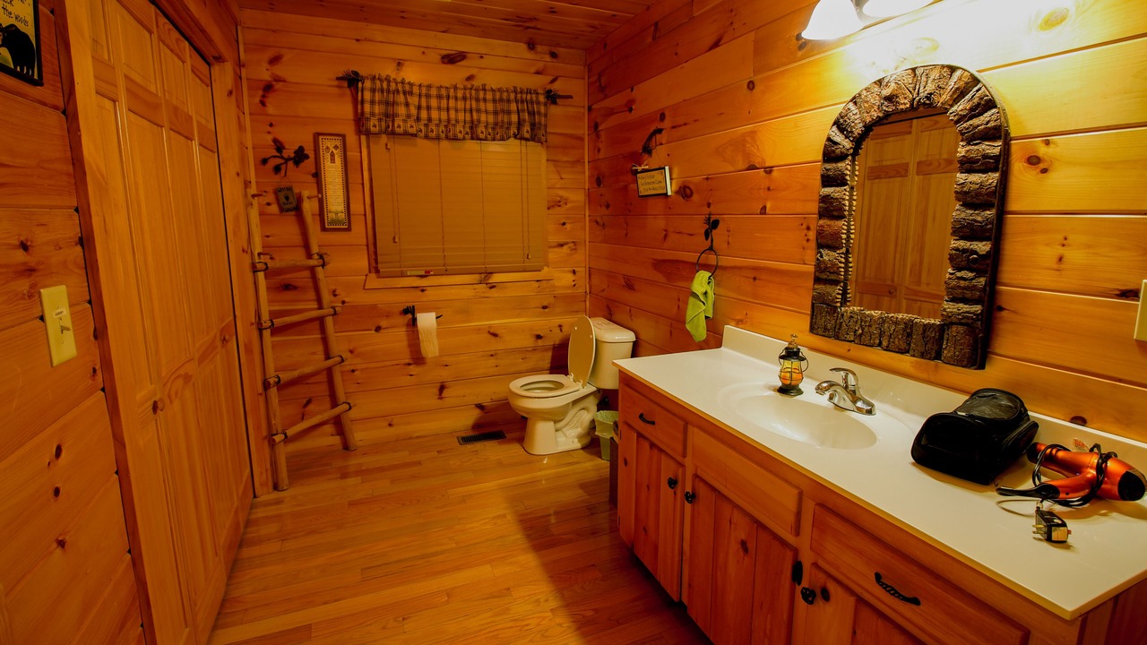 Photo of Bathroom in Foxfire Estates