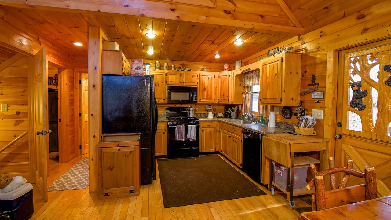 Photo of Kitchen in Foxfire Estates