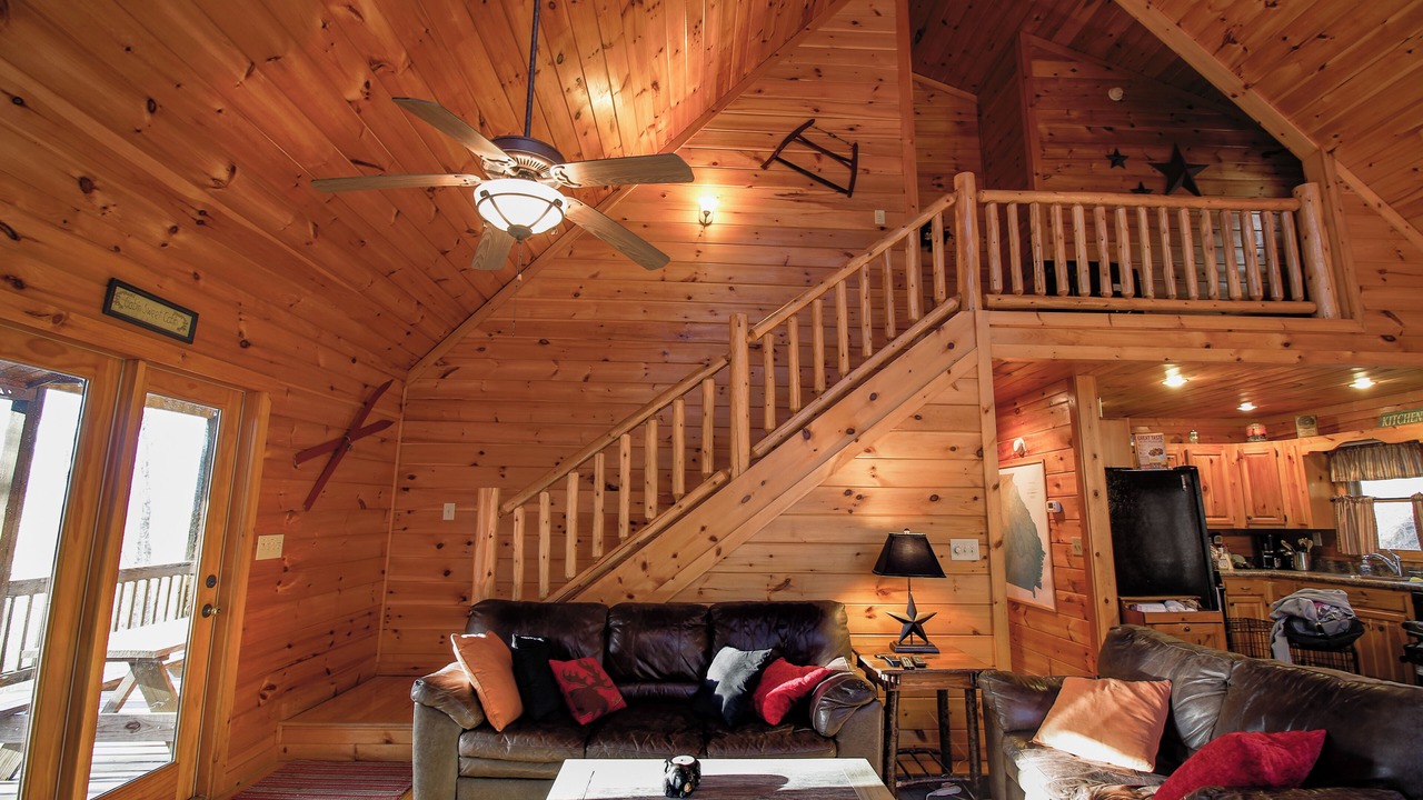 Photo of Livingroom in Foxfire Estates