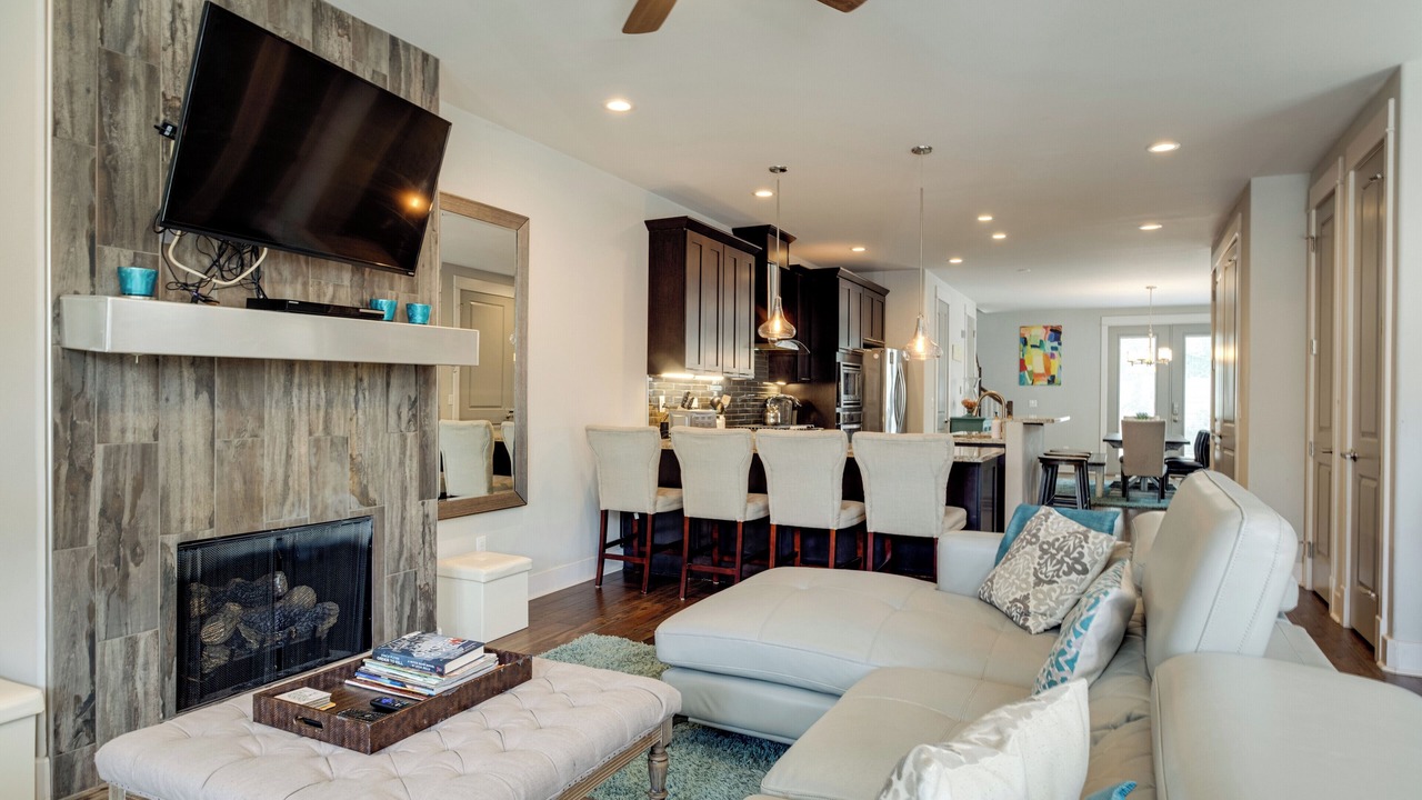 Photo of Livingroom in North Nashville