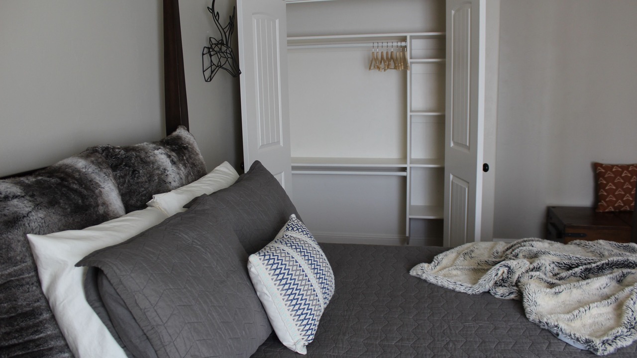 Photo of Bedroom in Mapleton
