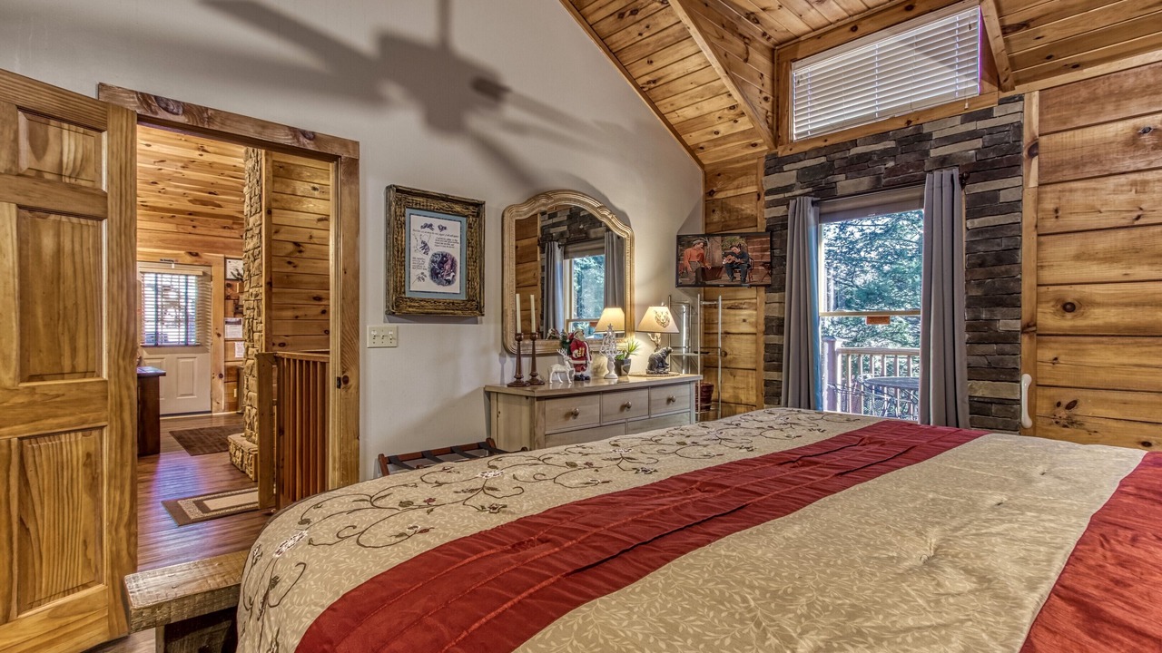 Photo of Bedroom in Gatlinburg