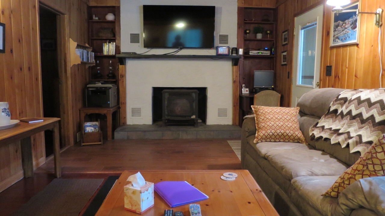 Photo of Livingroom in Jay