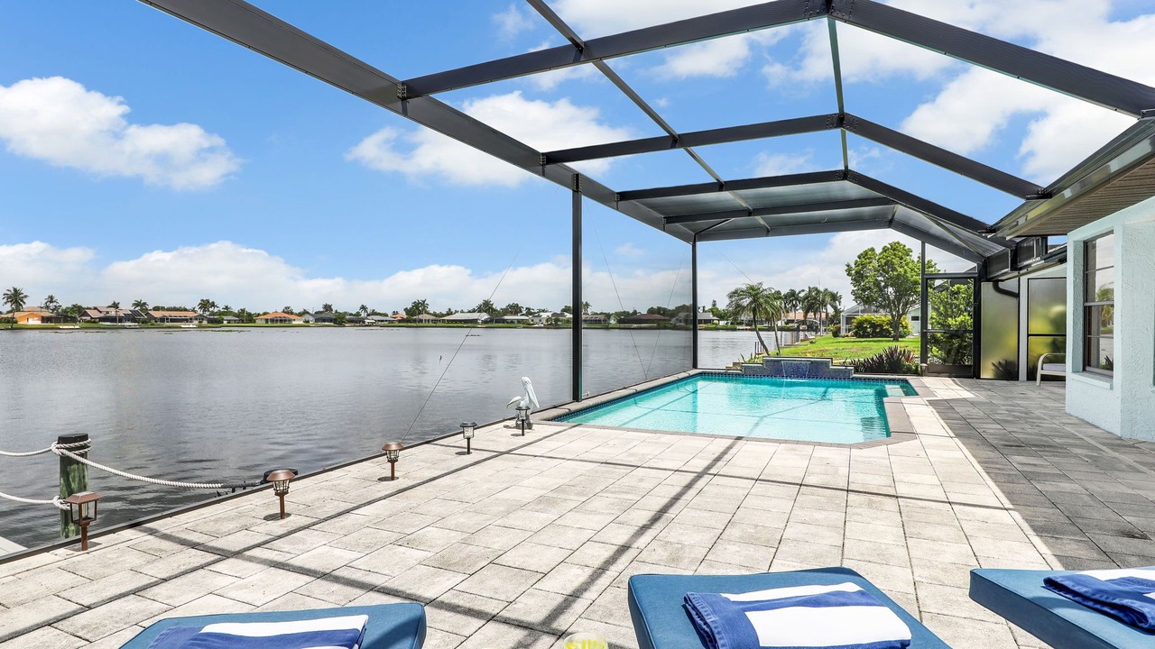Photo of Outdoor in Pelican