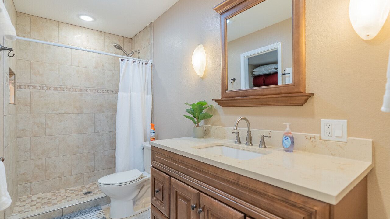 Photo of Bathroom in College