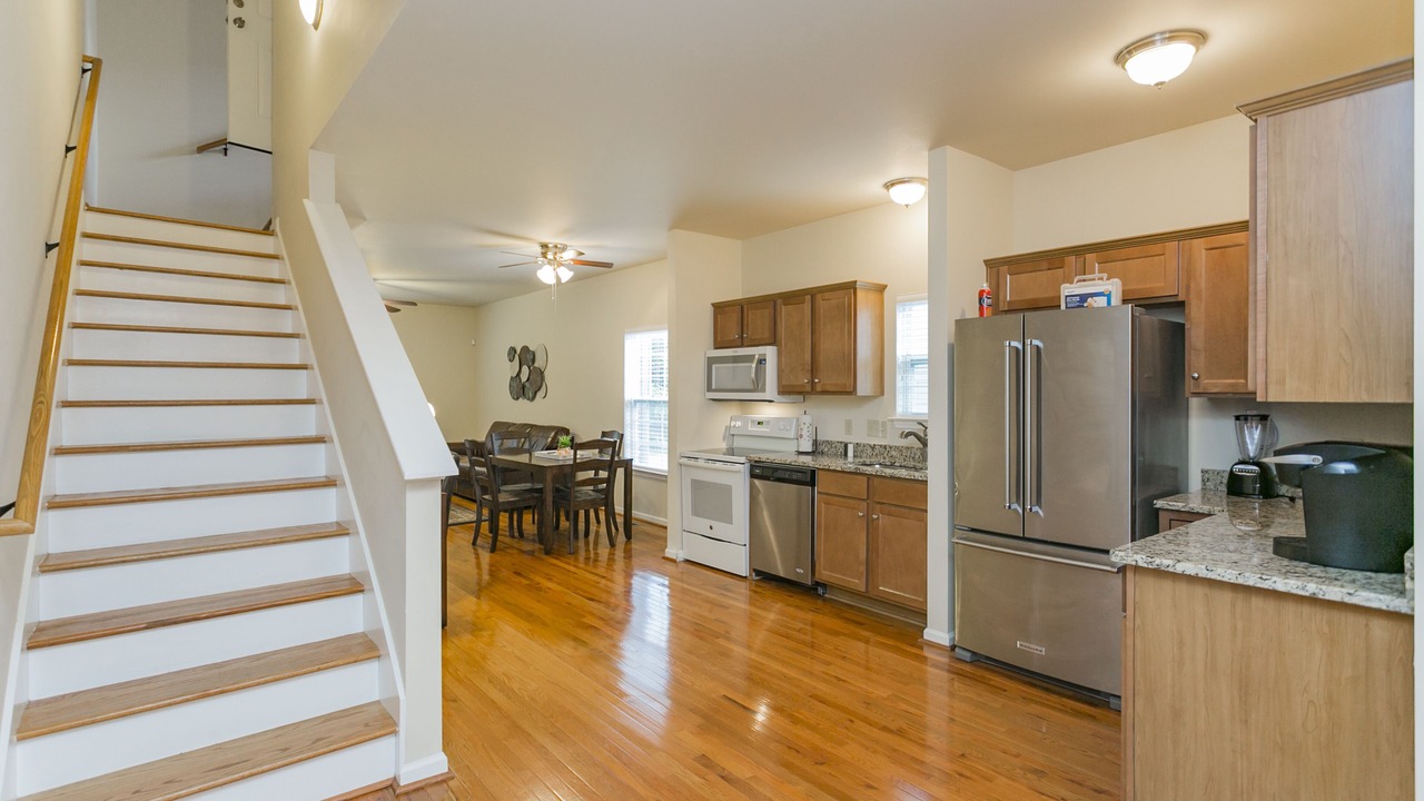 Photo of Kitchen in Eighth Avenue