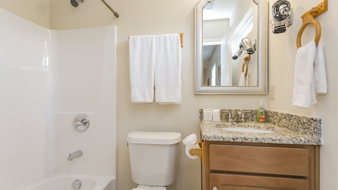 Photo of Bathroom in Eighth Avenue