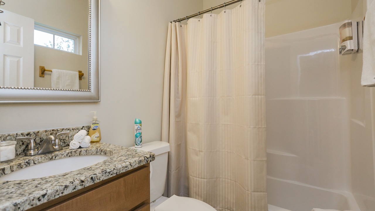 Photo of Bathroom in Eighth Avenue