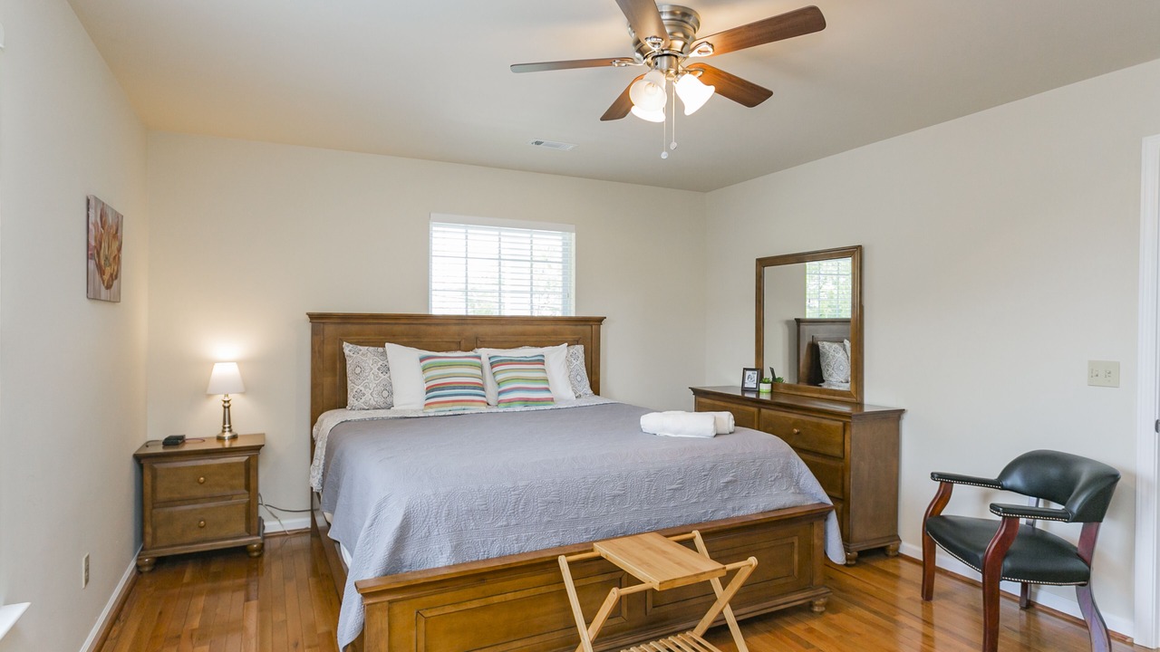 Photo of Bedroom in Eighth Avenue