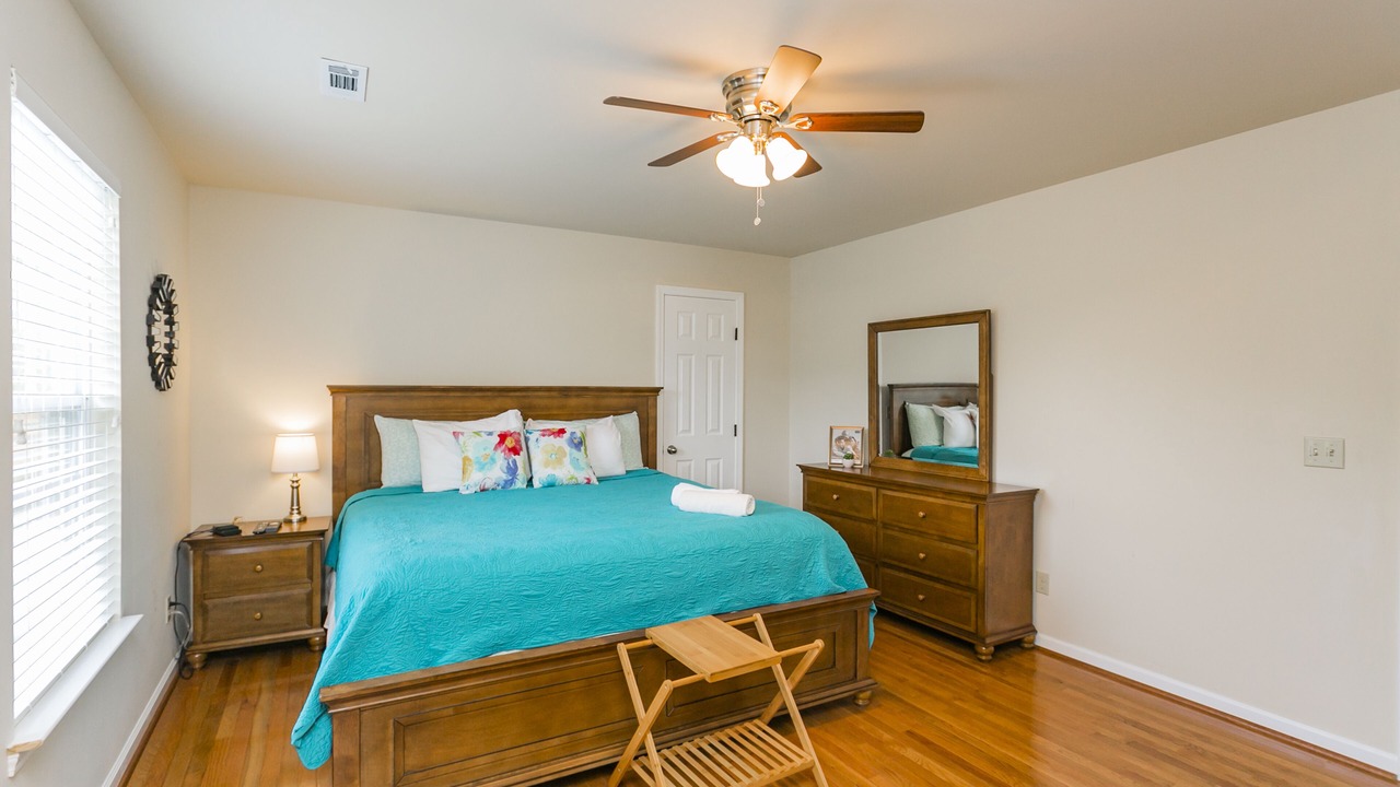 Photo of Bedroom in Eighth Avenue