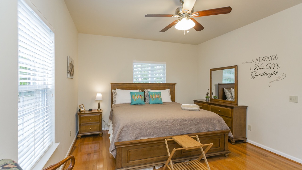 Photo of Bedroom in Eighth Avenue
