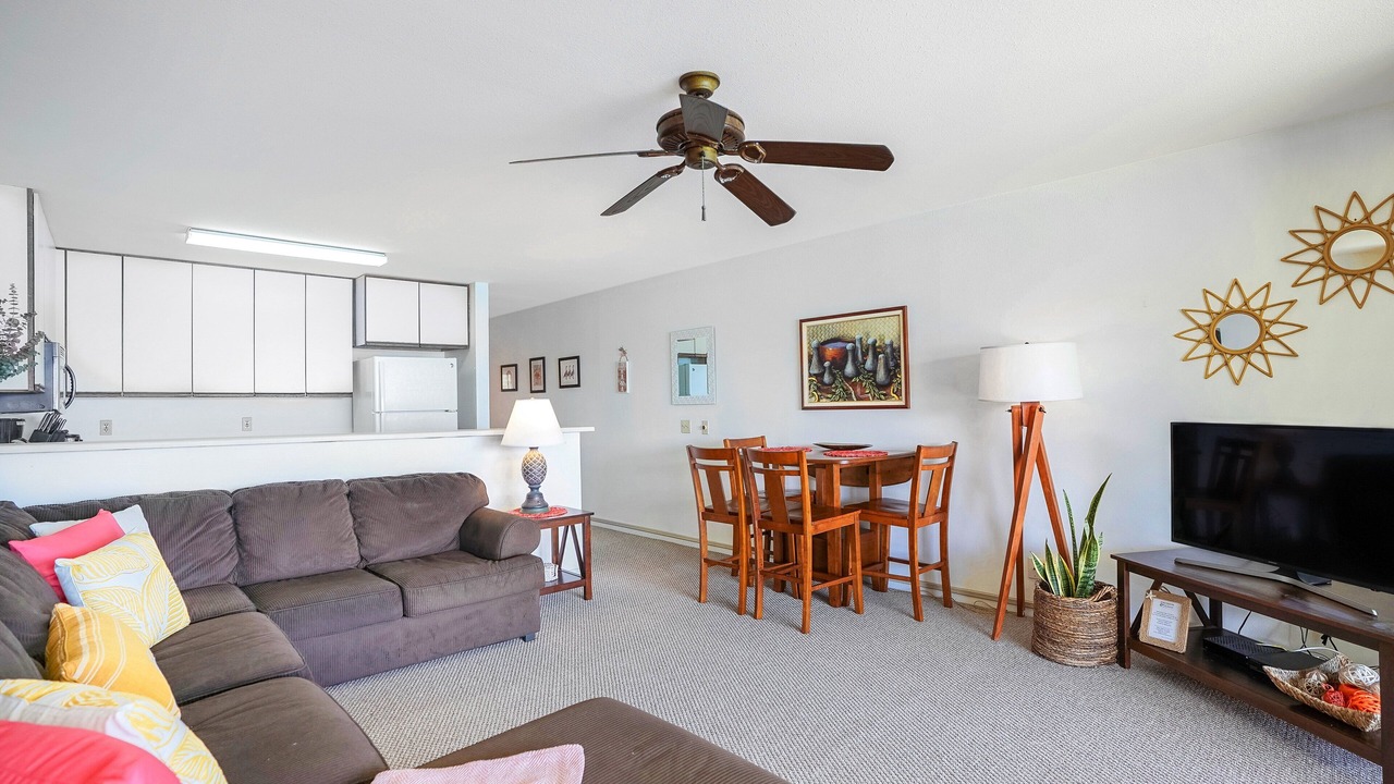 Photo of Livingroom in Wailua House Lots