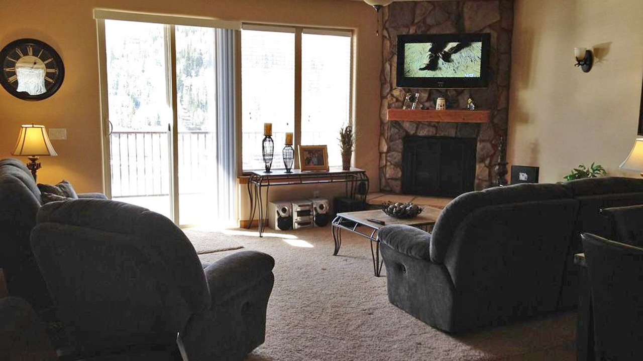 Photo of Livingroom in Brian Head