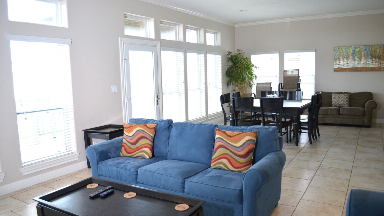 Photo of Bedroom in Pirates Beach