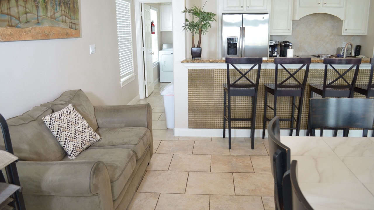 Photo of Bedroom in Pirates Beach