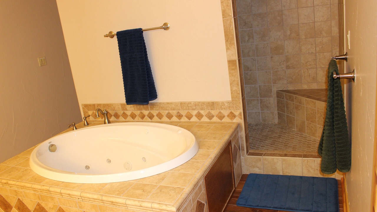 Photo of Bathroom in Cloudcroft