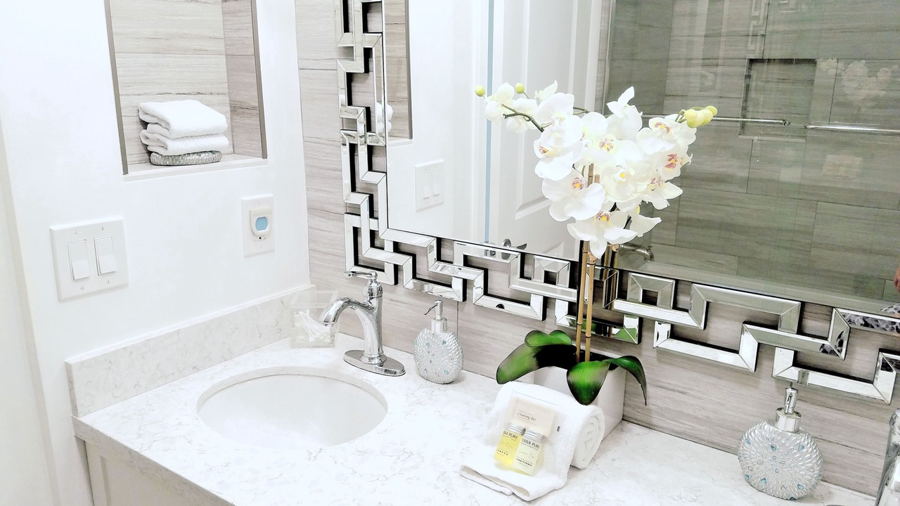 Photo of Bathroom in Jupiter Bay