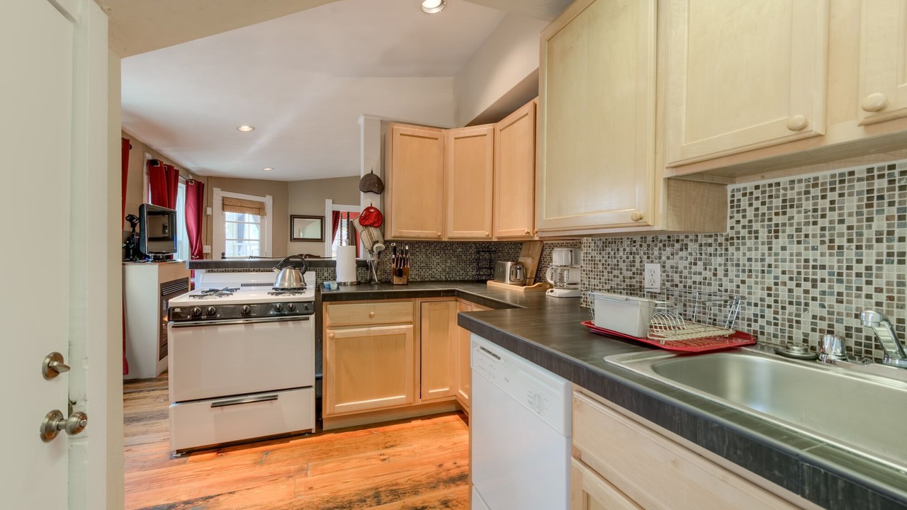 Photo of Kitchen in Mapleton Hill