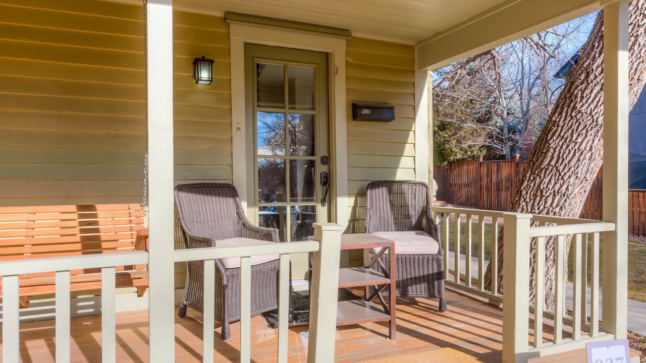 Photo of Outdoor in Mapleton Hill
