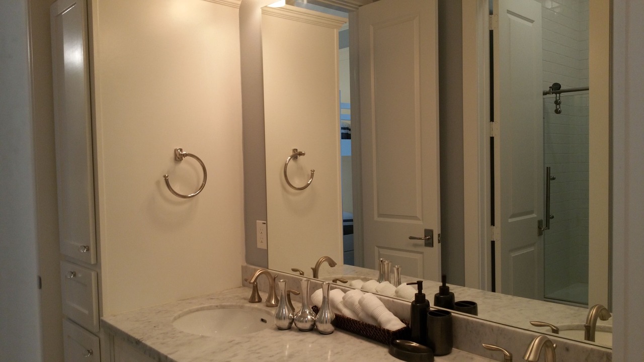 Photo of Bathroom in Beachtown