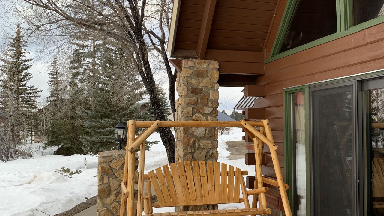 Photo of Patio Balcony in Pagosa Springs