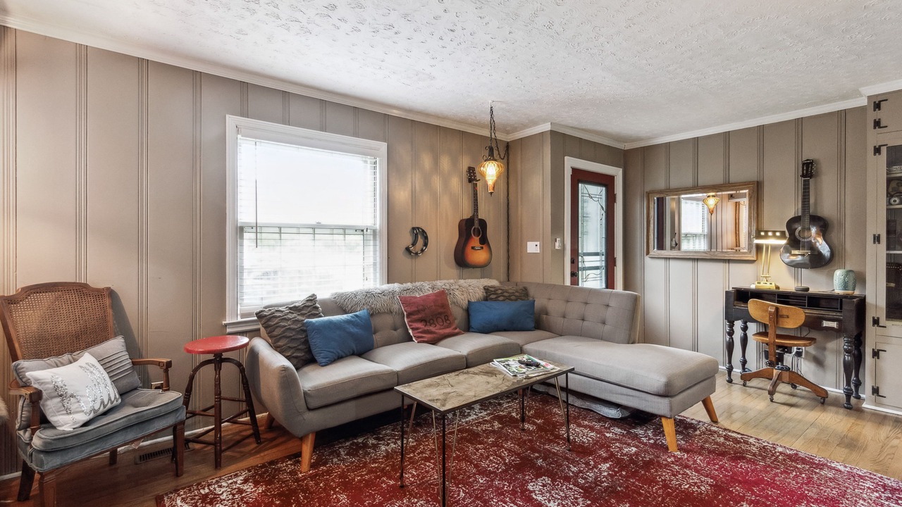 Photo of Livingroom in Donelson
