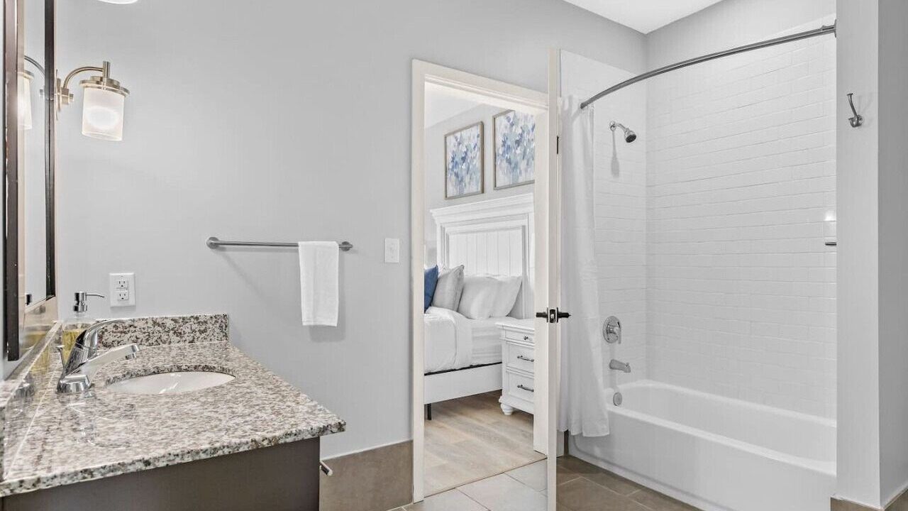 Photo of Bathroom in Rolling Mill Hill