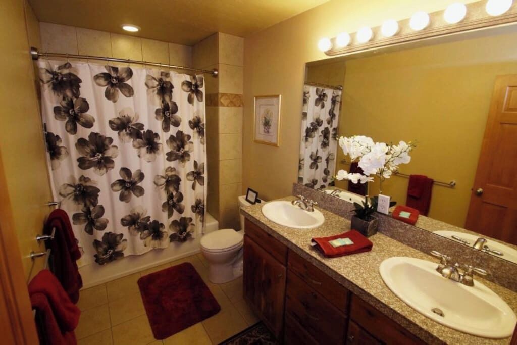 Photo of Bathroom in Mount Vernon