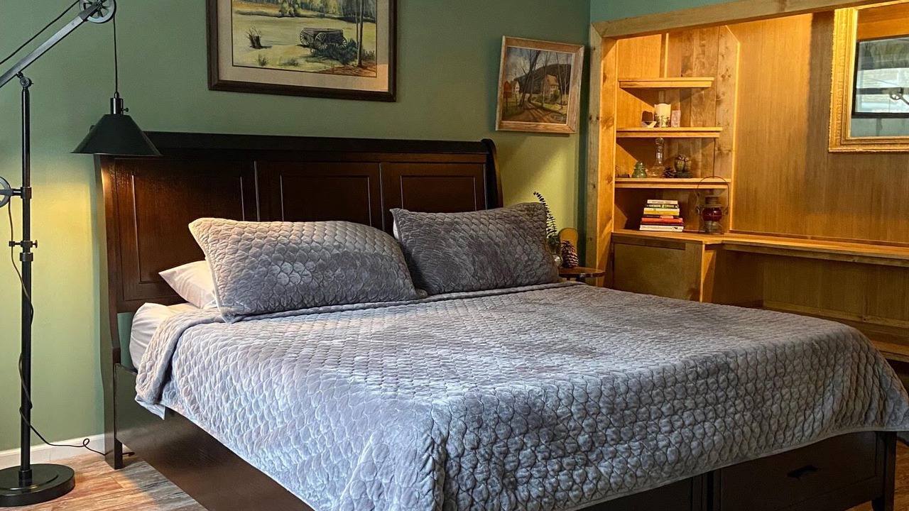 Photo of Bedroom in Ashfield