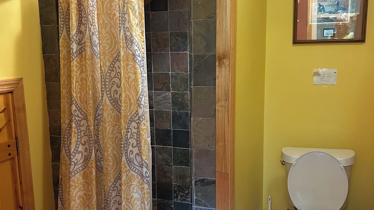Photo of Bathroom in Shippenville