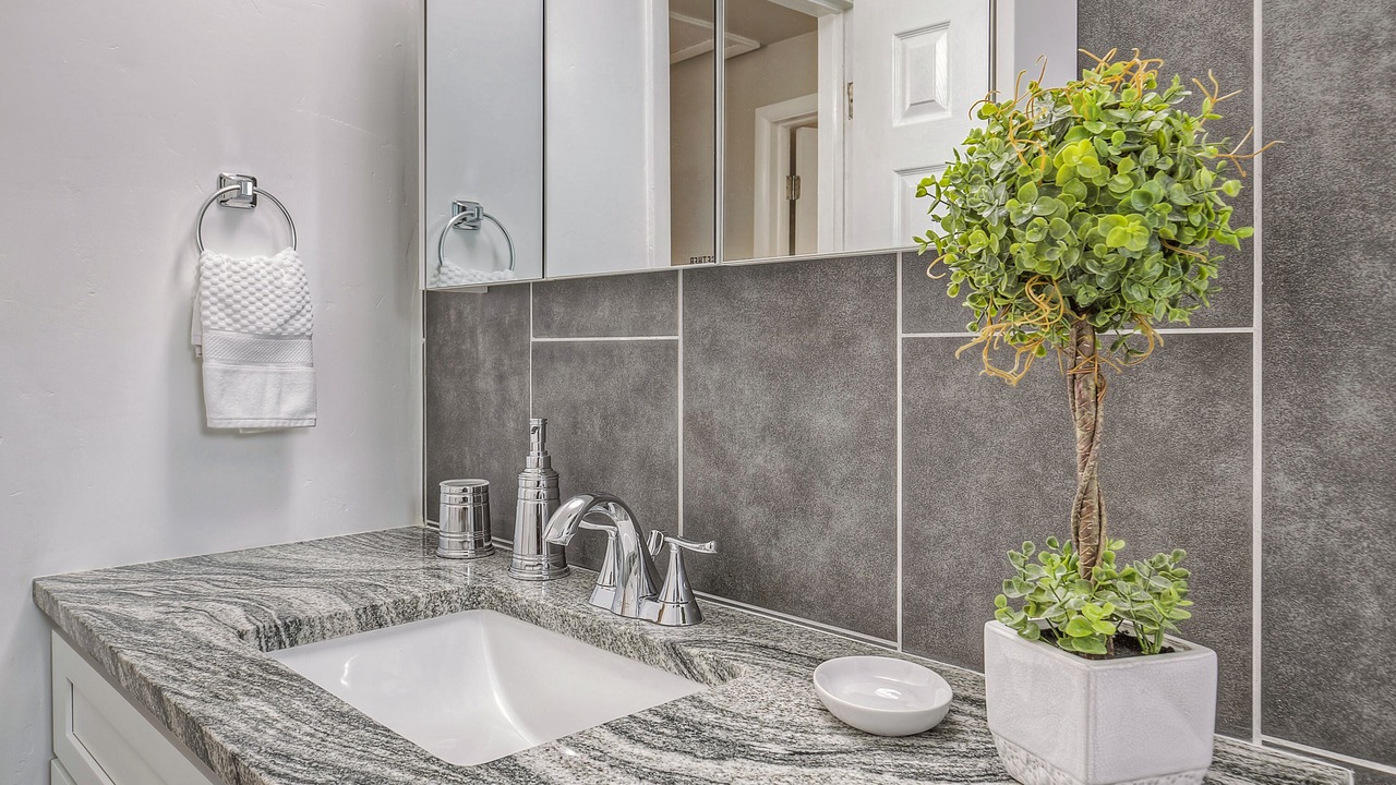 Photo of Bathroom in Edgewater